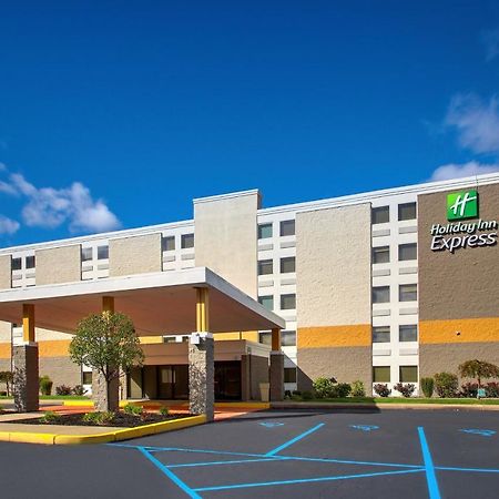 Holiday Inn Express Pittston - Scranton Airport By Ihg Εξωτερικό φωτογραφία