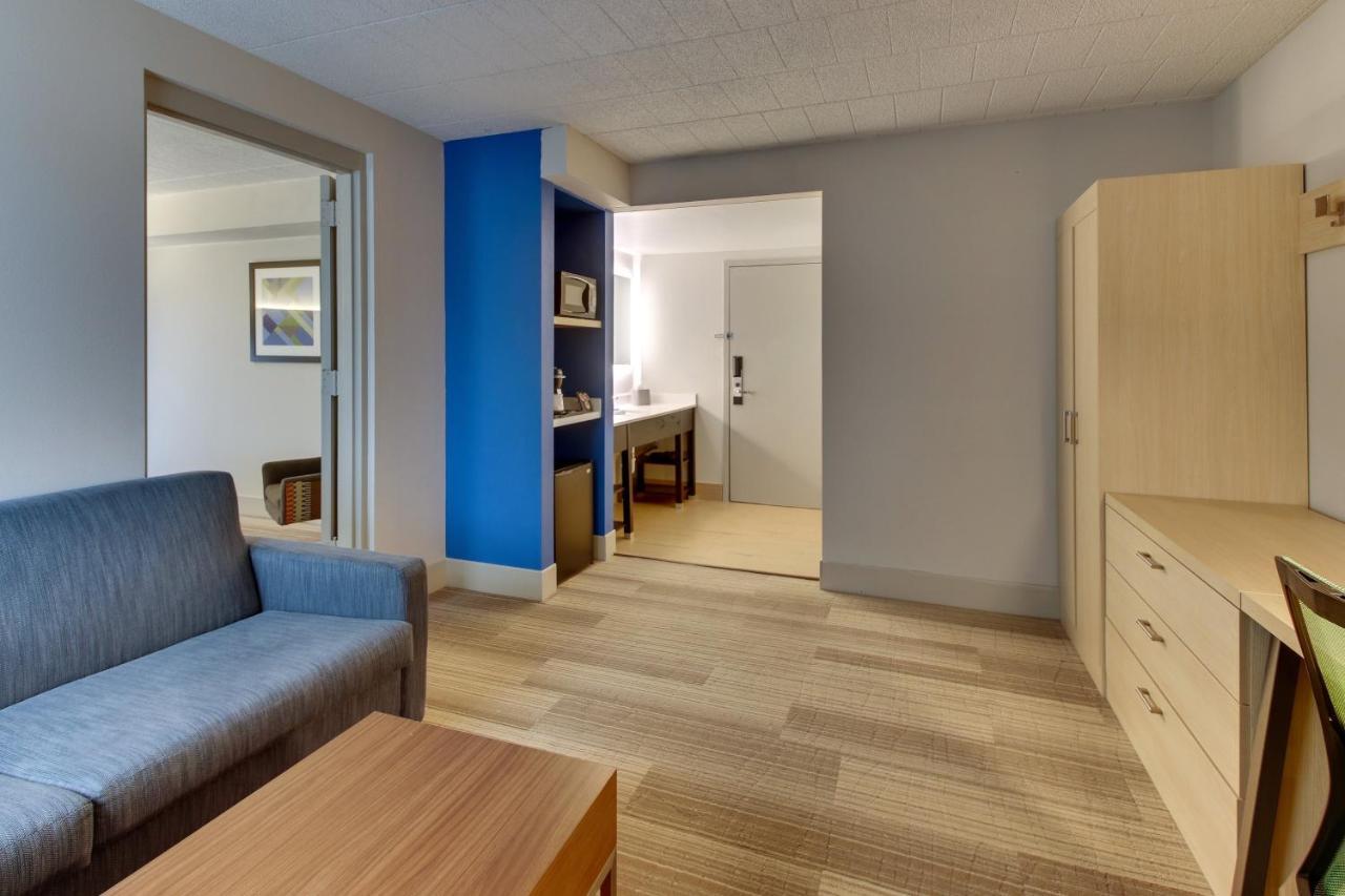 Holiday Inn Express Pittston - Scranton Airport By Ihg Εξωτερικό φωτογραφία